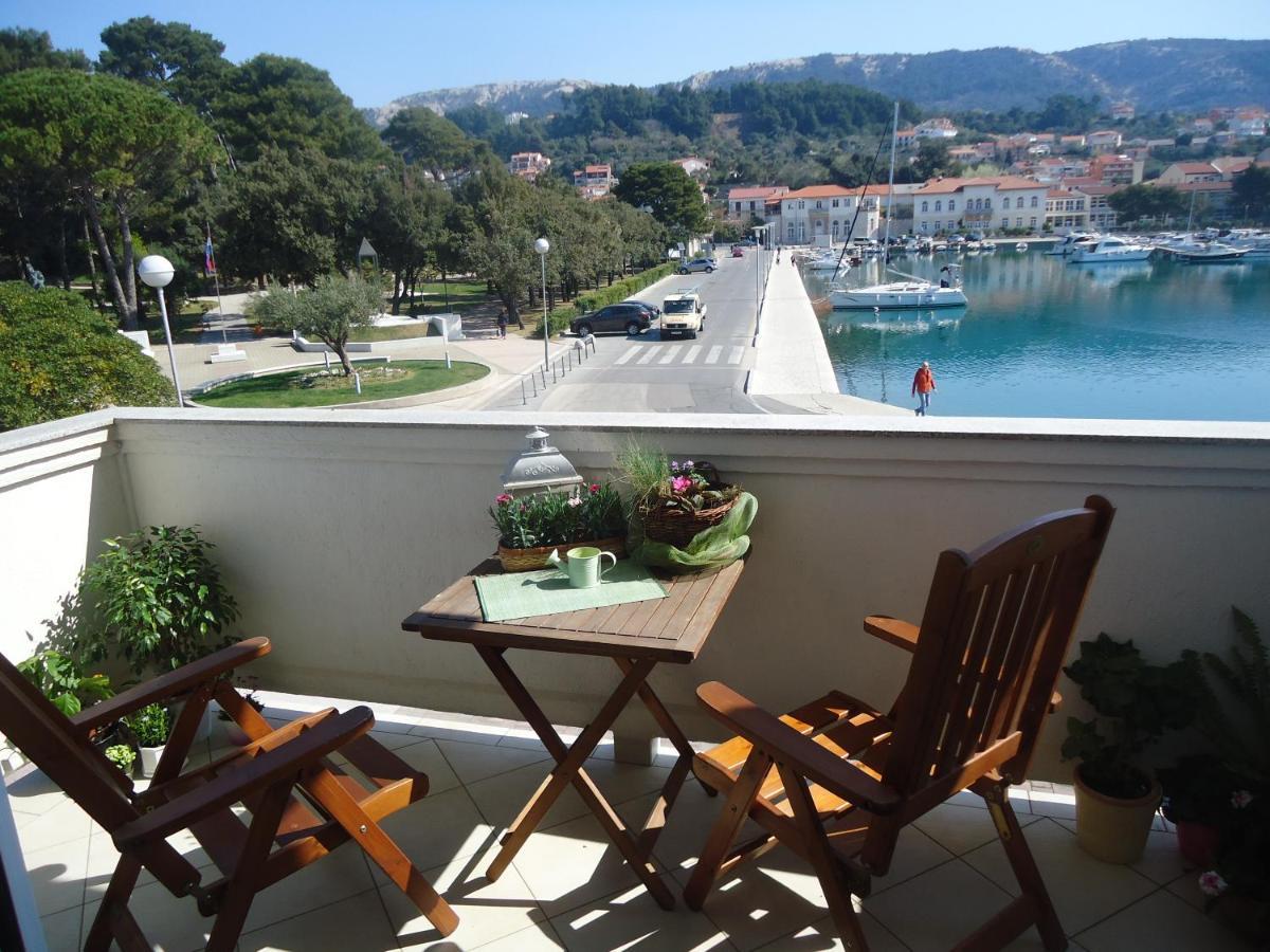 Apartamento M. De Dominisa 5 Rab Town Exterior foto